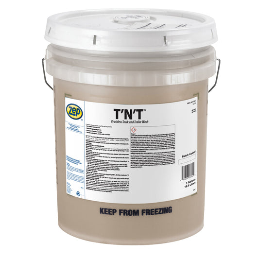 Zep T’N’T Brushless Truck and Trailer Wash – Removes Exhaust Deposits, Road Film, and Bug Residues – 5 Gallon