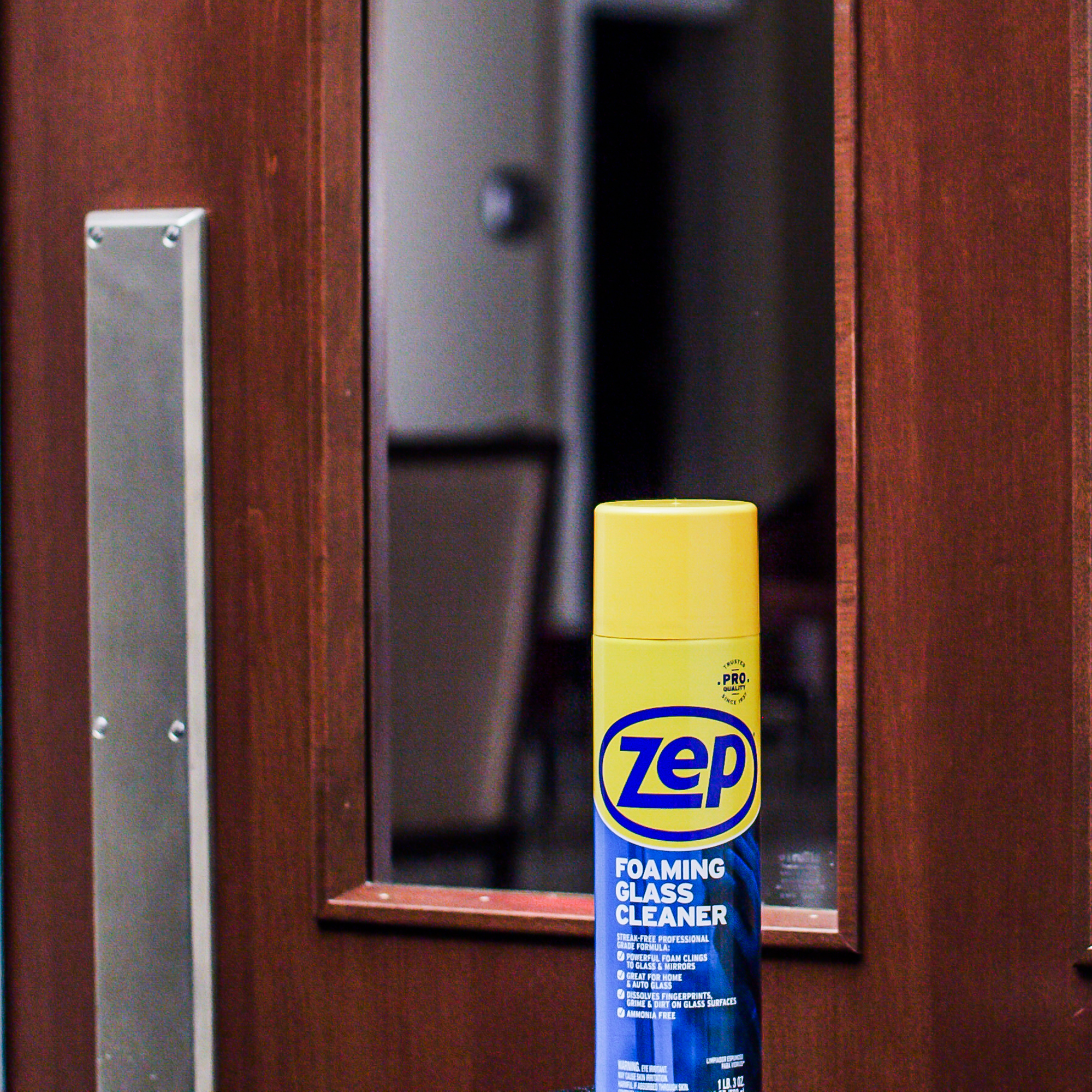 Zep Plus Glass & Mirror Foaming Cleaner - 32 Fl. Oz. – Zep Inc.